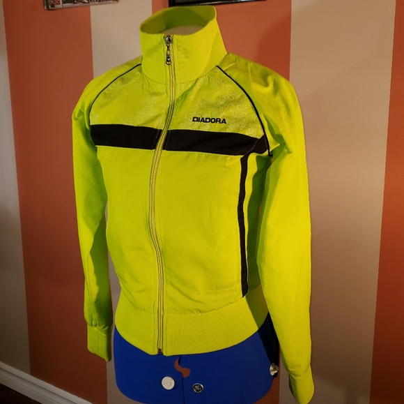 Diadora Ladies Sporty/Athletic Jacket - Picture 3 of 16
